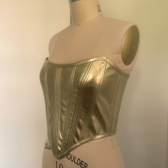 Gold Corset - Picture 2 of 5